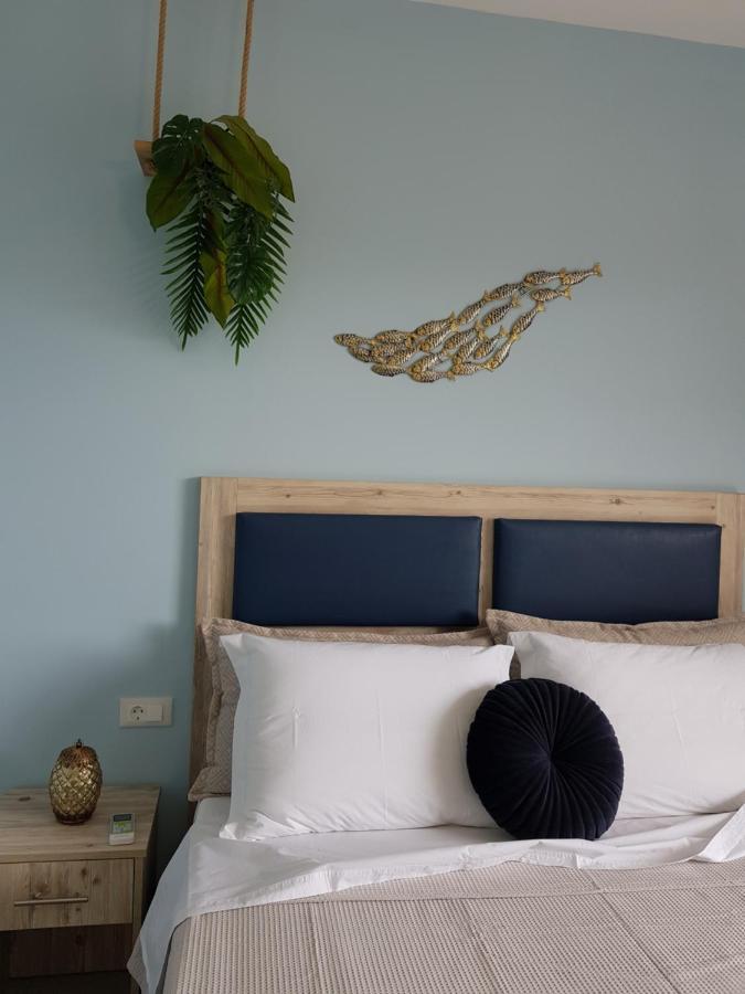 Galazia Thea Apartments อาร์คานเยโลส ภายนอก รูปภาพ