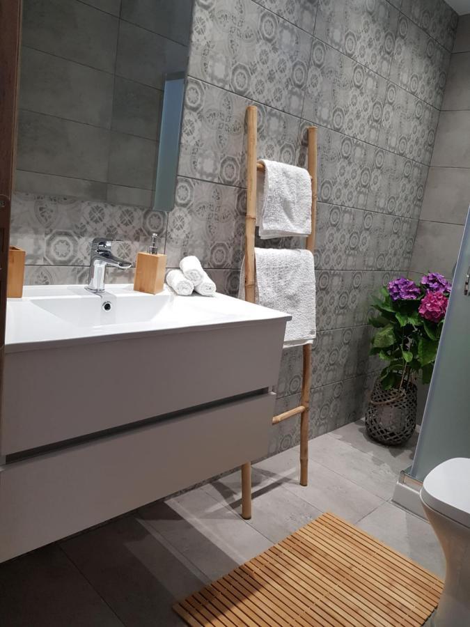 Galazia Thea Apartments อาร์คานเยโลส ภายนอก รูปภาพ