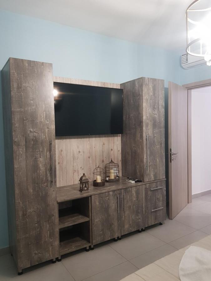 Galazia Thea Apartments อาร์คานเยโลส ภายนอก รูปภาพ
