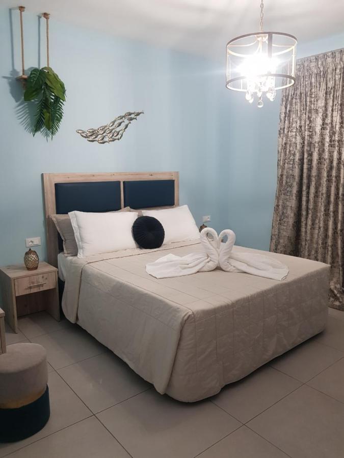 Galazia Thea Apartments อาร์คานเยโลส ภายนอก รูปภาพ